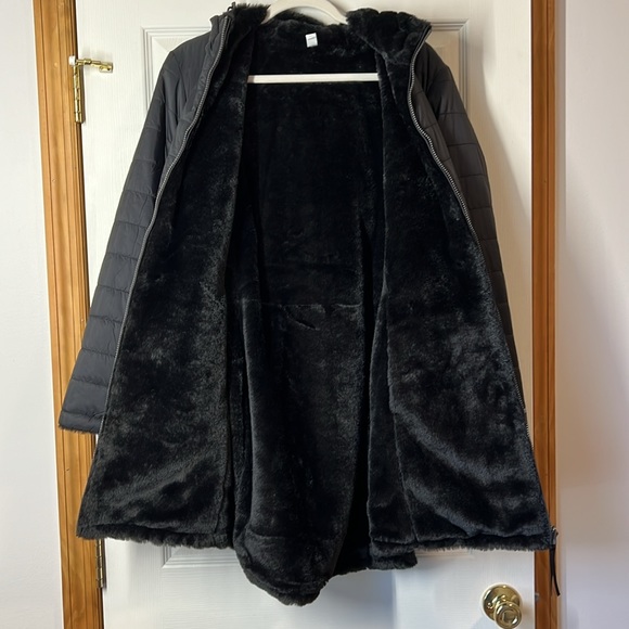 Free Country Black Puffer Jacket w/ Super Soft Faux Fur Lining - Picture 8 of 11